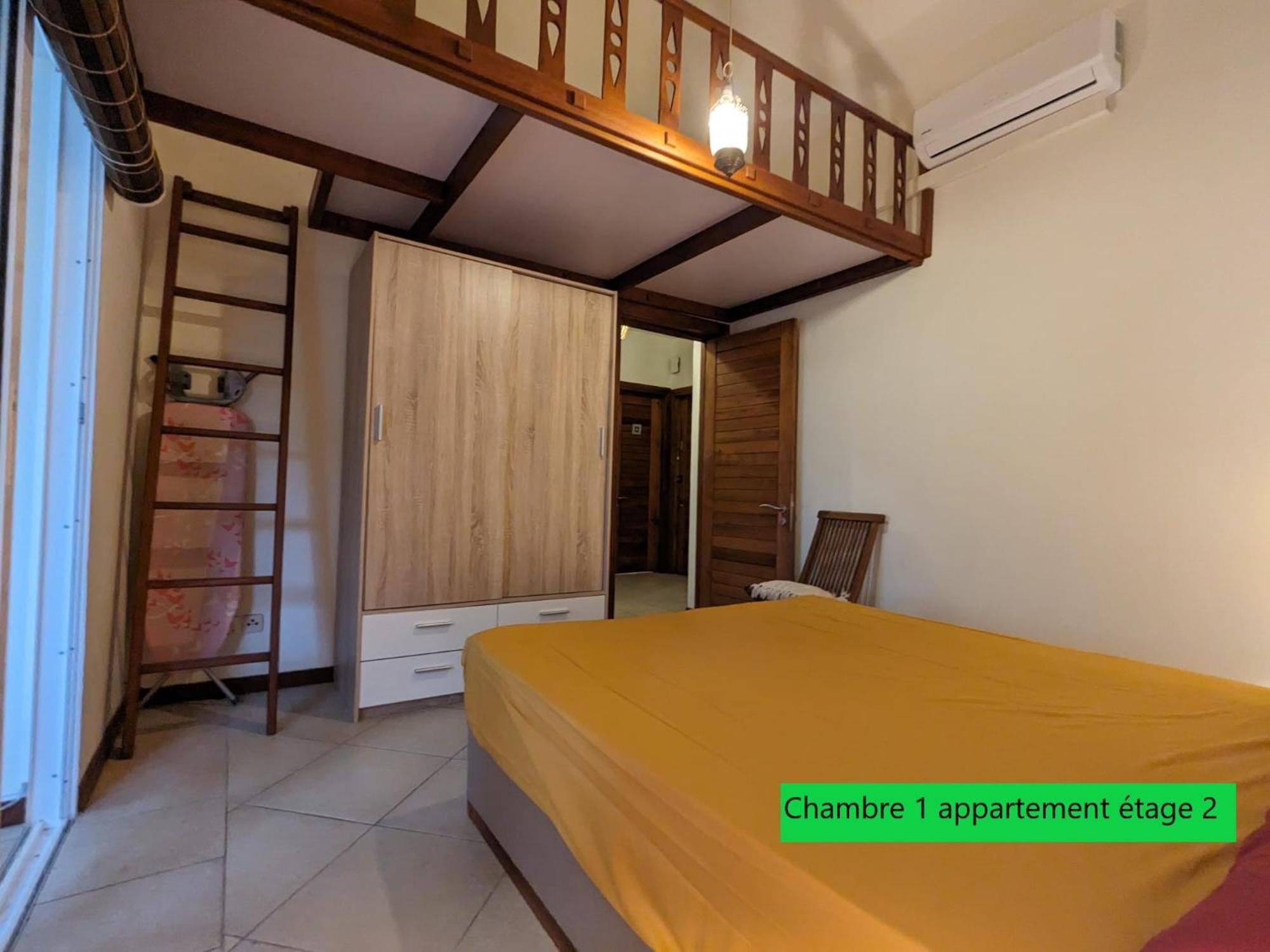 Appartement Jardin Aux Mille Senteurs à Bain Boeuf Extérieur photo