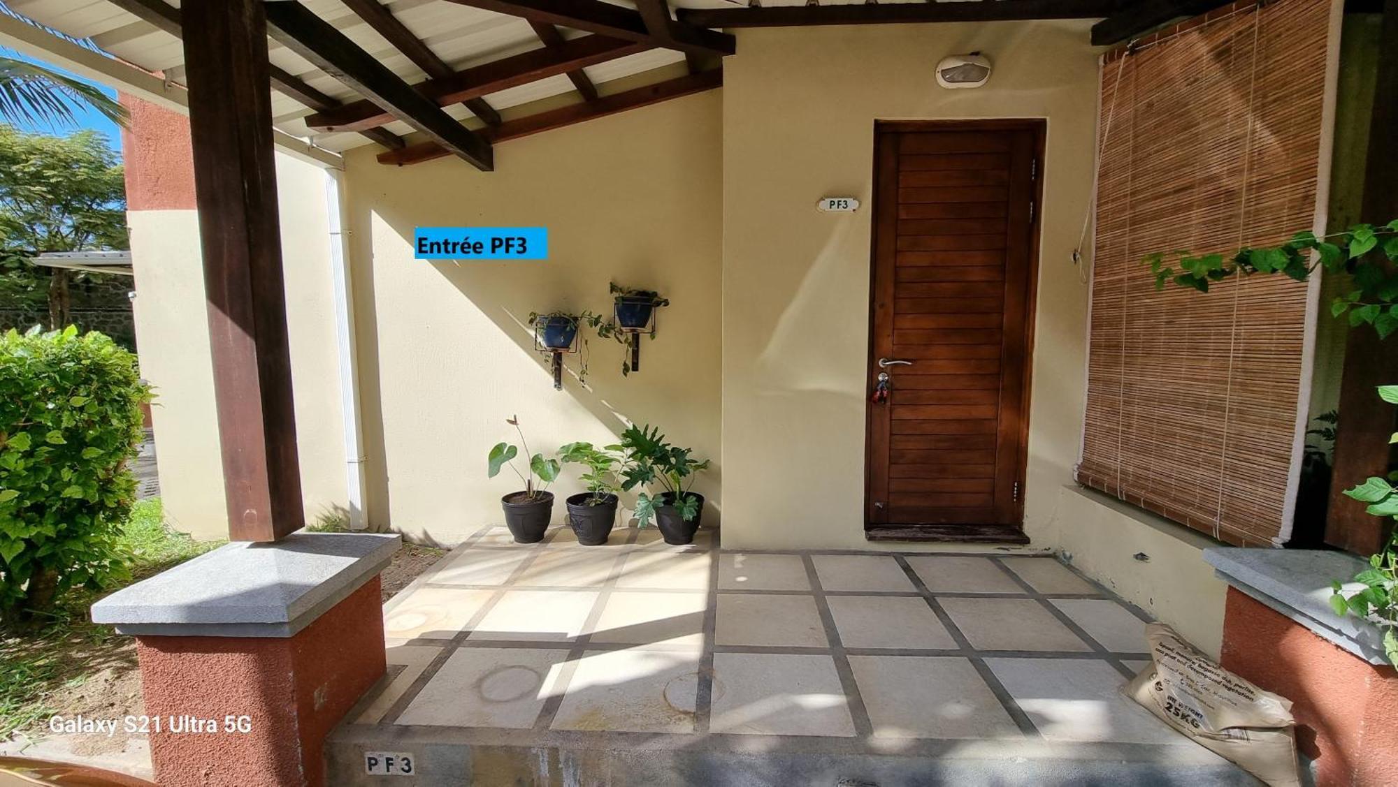 Appartement Jardin Aux Mille Senteurs à Bain Boeuf Extérieur photo